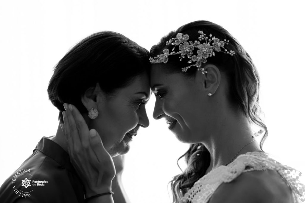 madres en las bodas